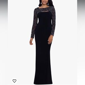 NWOT Betsy & Adam Black/ Silver Velvet Beaded Evening Gown Size 12.